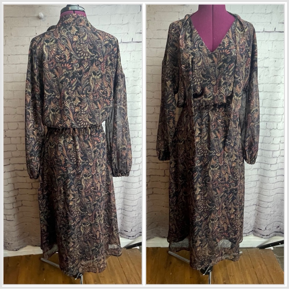 Evereve size small Eliza dress chiffon paisley print
